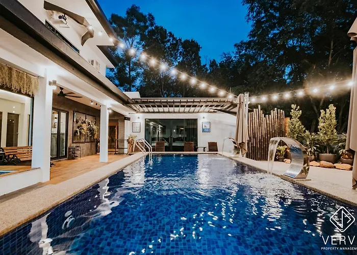 Ipoh Cozy 27 Pool Villa 6B5B 30 Pax By Verve